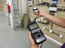 cách sử dụng máy đo cường độ ánh sáng