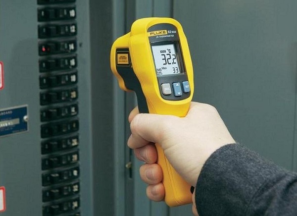 Thiết kế và độ bền của súng đo nhiệt độ fluke 59 max