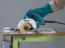 Máy cắt gạch Makita M0401B