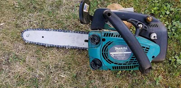 Máy cưa xích có tỷ lệ pha trộn riêng