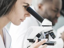 Kính hiển vi loại nào tốt?