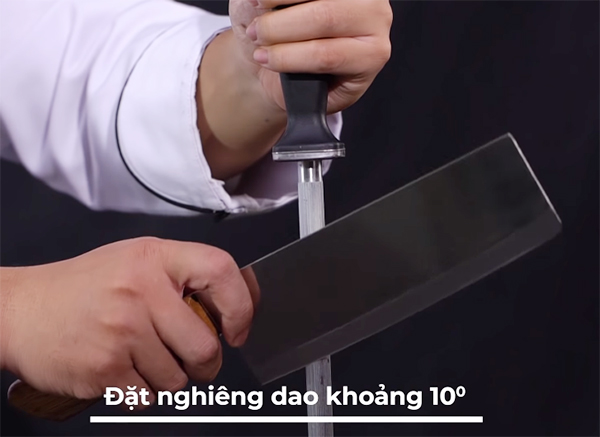 Cách mài dao bằng dụng cụ