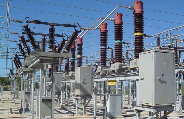 Điện áp dây và điện áp pha dùng chủ yếu cho hệ thống điện 3 pha