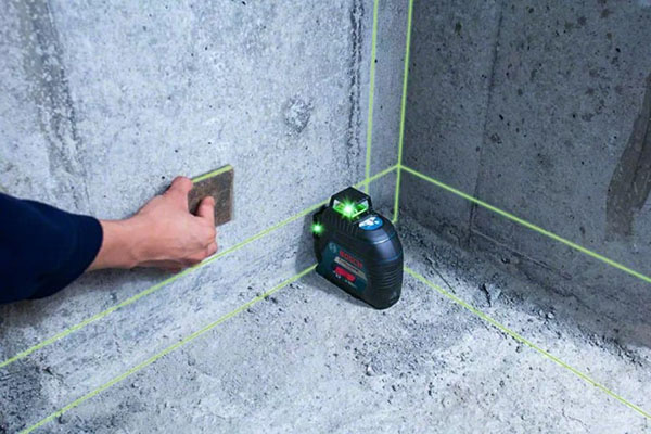 Máy cân bằng laser xanh Bosch GLL 3-60 XG nhỏ gọn