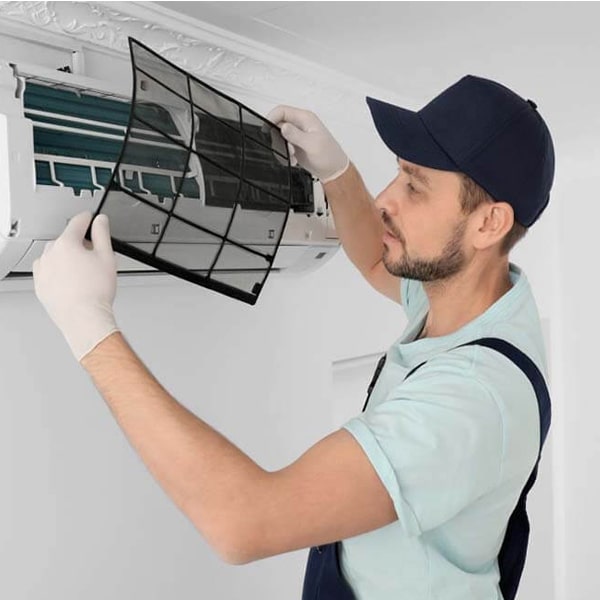 Gas điều hòa bị bẩn khiến cục nóng điều hòa quá nóng