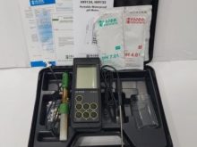 Máy đo độ pH cầm tay