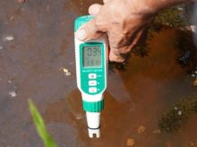 Top 5 máy đo độ mặn nước sông, hồ cá chính xác, giá tốt nhất