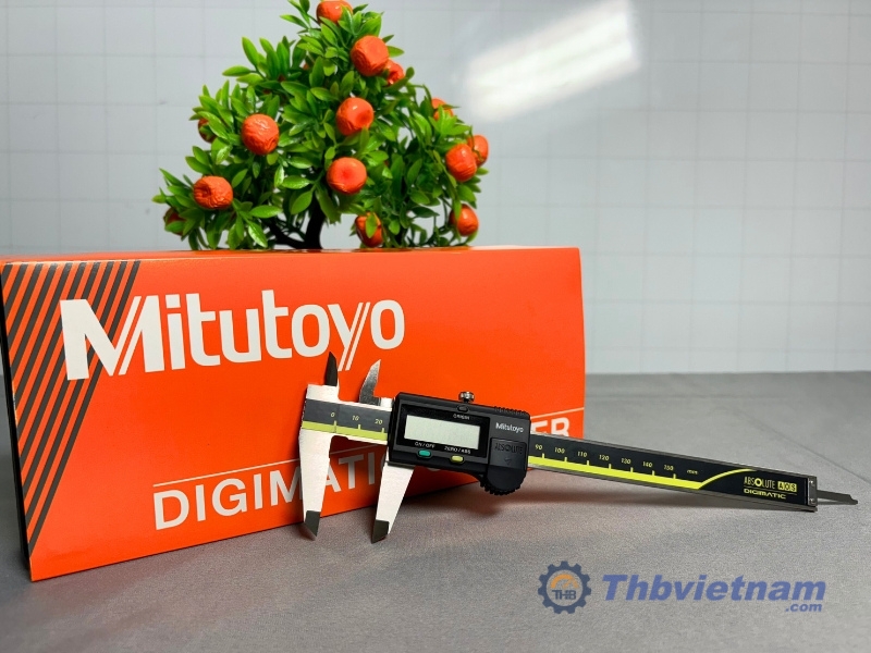 Thước kẹp điện tử của thương hiệu Mitutoyo 