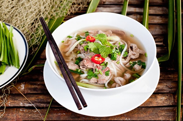 Cần kiểm soát độ mặn trong nước phở