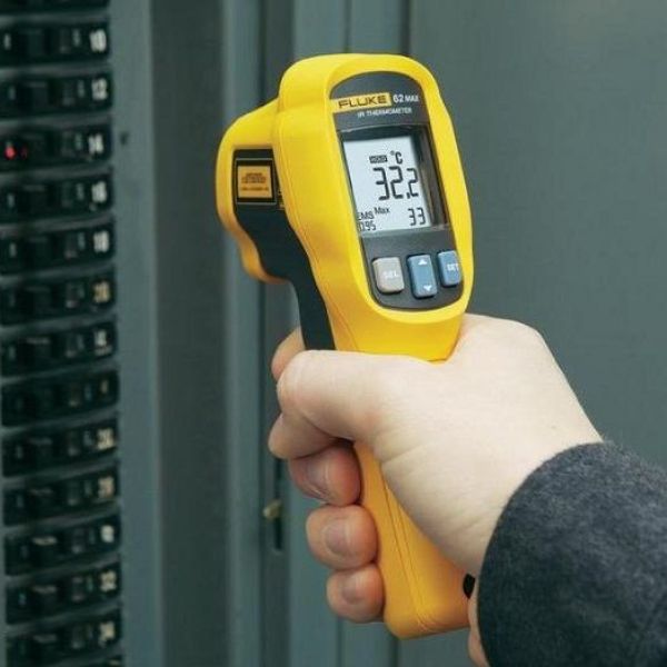 Fluke 62 Max thiết kế nhỏ gọn, đạt tiêu chuẩn IP54